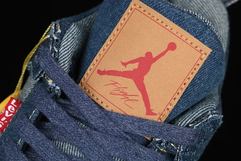 All categories Air Jordan Jordan series basketball shoes Air Jordan 4 G version Levi’s x Air Jordan 4 Denim AJ4 Joe 4 Levis joint denim blue AO2571-401